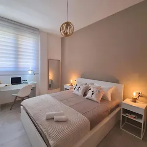 House , Assemini Italia
