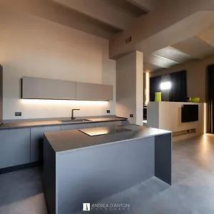 Grey Loft , Pontedera Italia